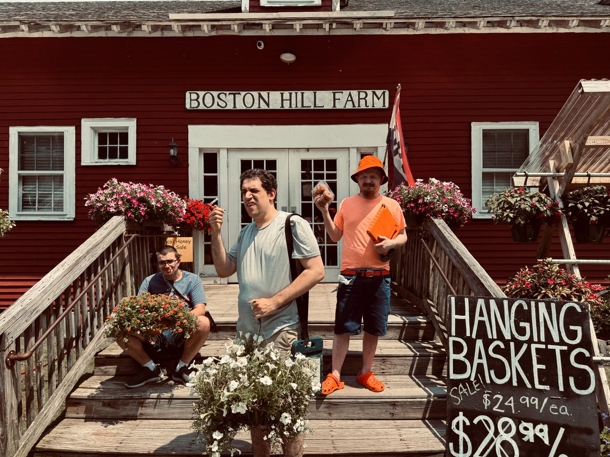 Hampshire House took a picturesque trip to the farm stand!