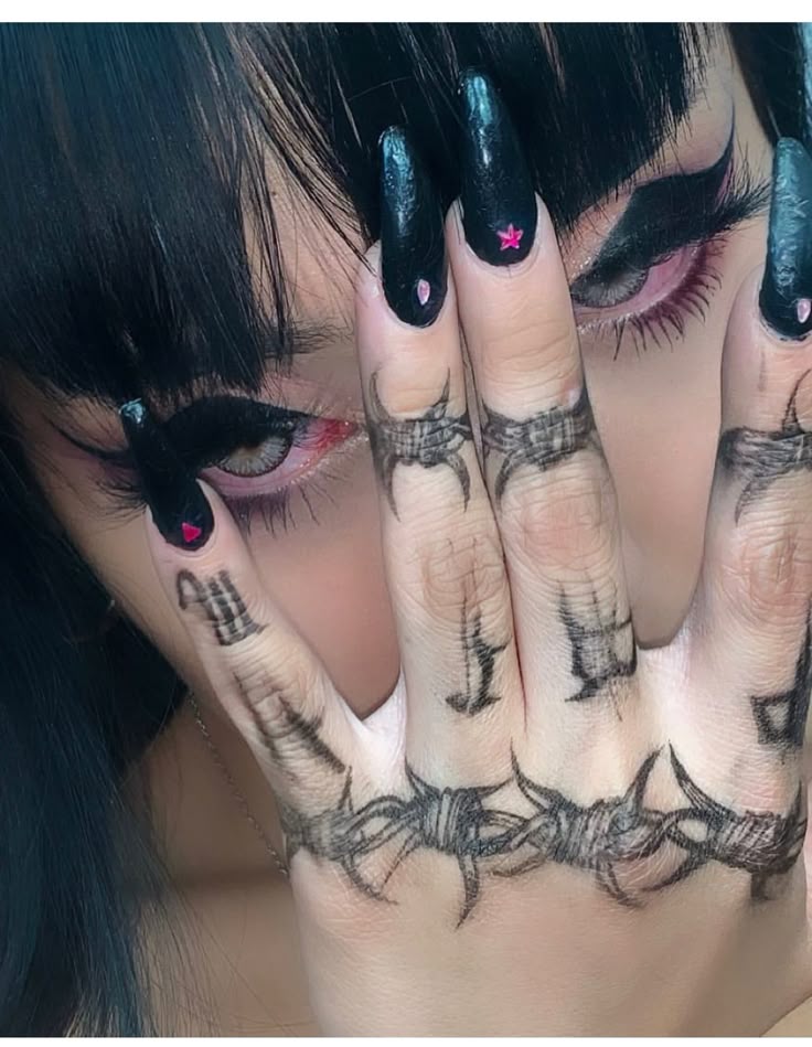 gothterroraura's tweet image. 