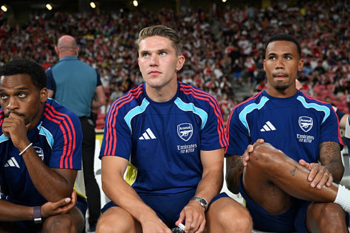 iambolar's tweet image. Viktor Gyokeres is ready to set the Premier League ablaze ๐ฅ. Heโs already linked up with his teammates in Singapore.
#AFC #PremierLeague