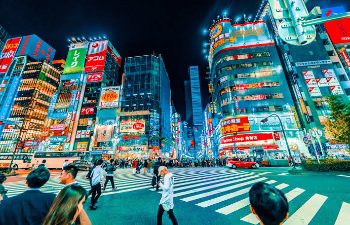 RayanAhmad74's tweet image. The entire nation was bankrupt, starving and crawling with foreign troops.

Cities reduced to smoldering graveyards of twisted metal.

Yet this wasteland somehow built an economic empire that stunned the world.

Here&apos;s how one simple word made them a global powerhouse: 🧵