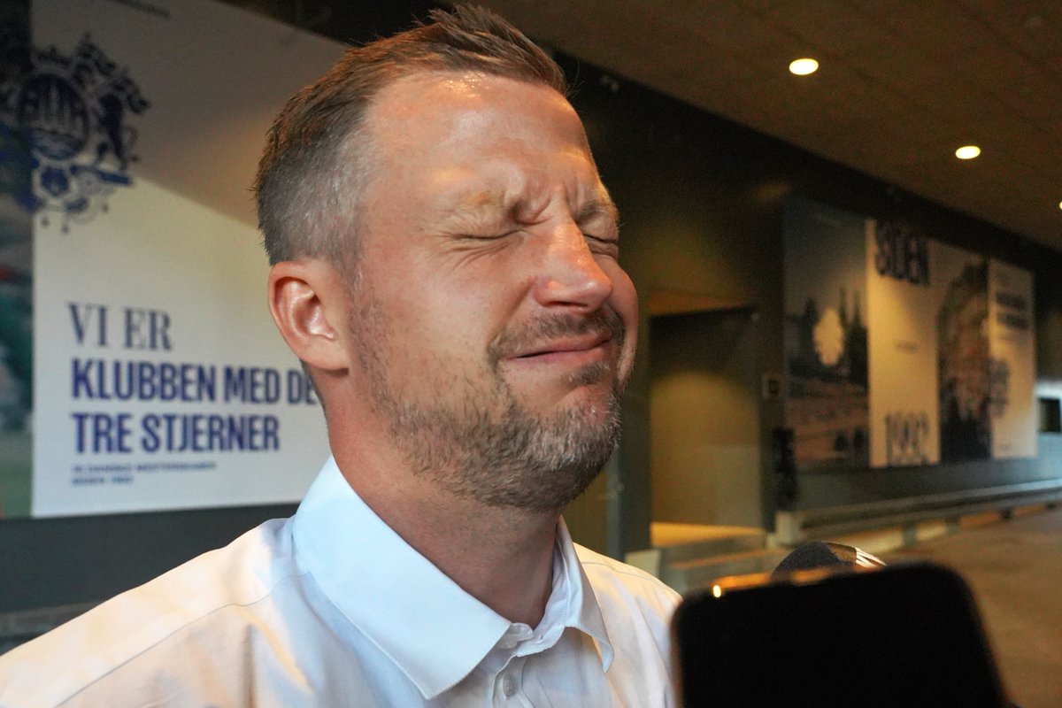 CphSundays's tweet image. NEES EFTER SEJR: AFKLARET MED AT DER ER TING, DER SKAL BLIVE BEDRE
“På en dag, der er mindre sexet end den i Viborg, der skal der bare vindes 2-0, og videre,” sagde cheftræneren til Copenhagen Sundays.
Efter to minutter havde Lukas Lerager banket bolden i kassen og efter 26…