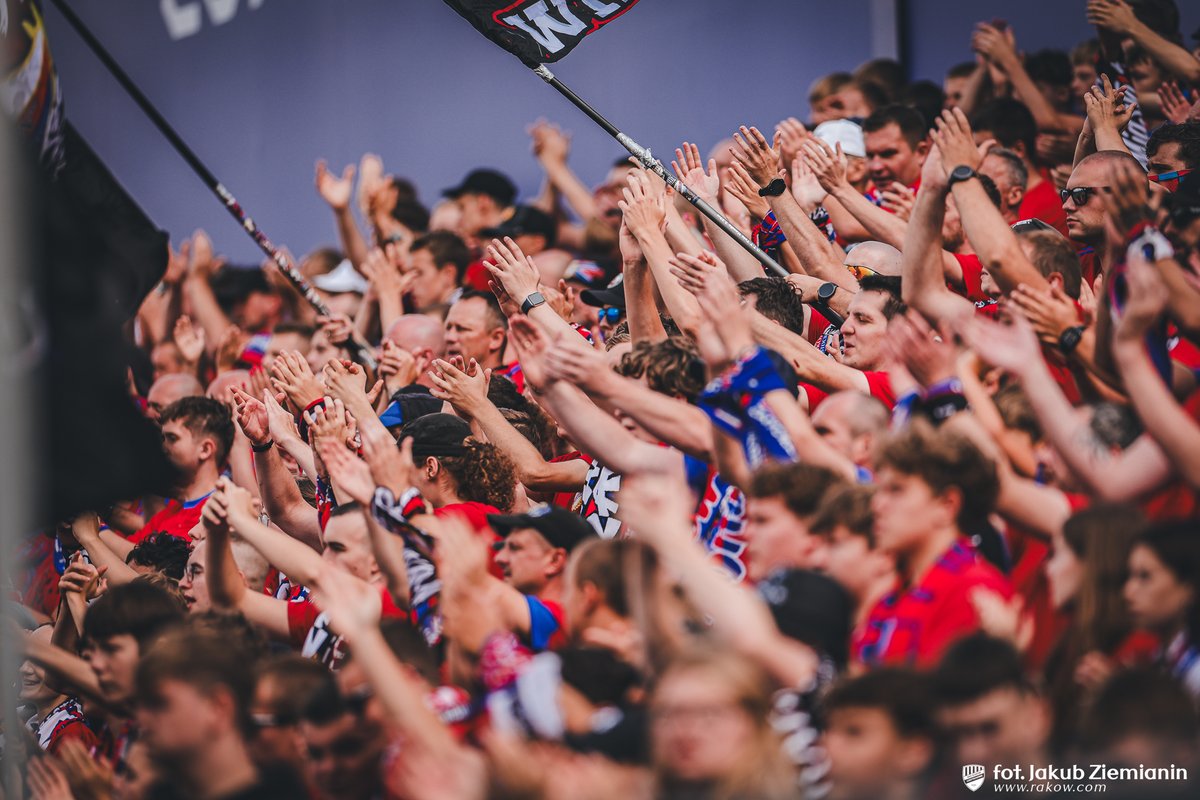 Rakow1921's tweet image. 🗣️ &quot;Grać na całego, bo tylko to się liczy!&quot; 🔴🔵

#RCZWPŁ