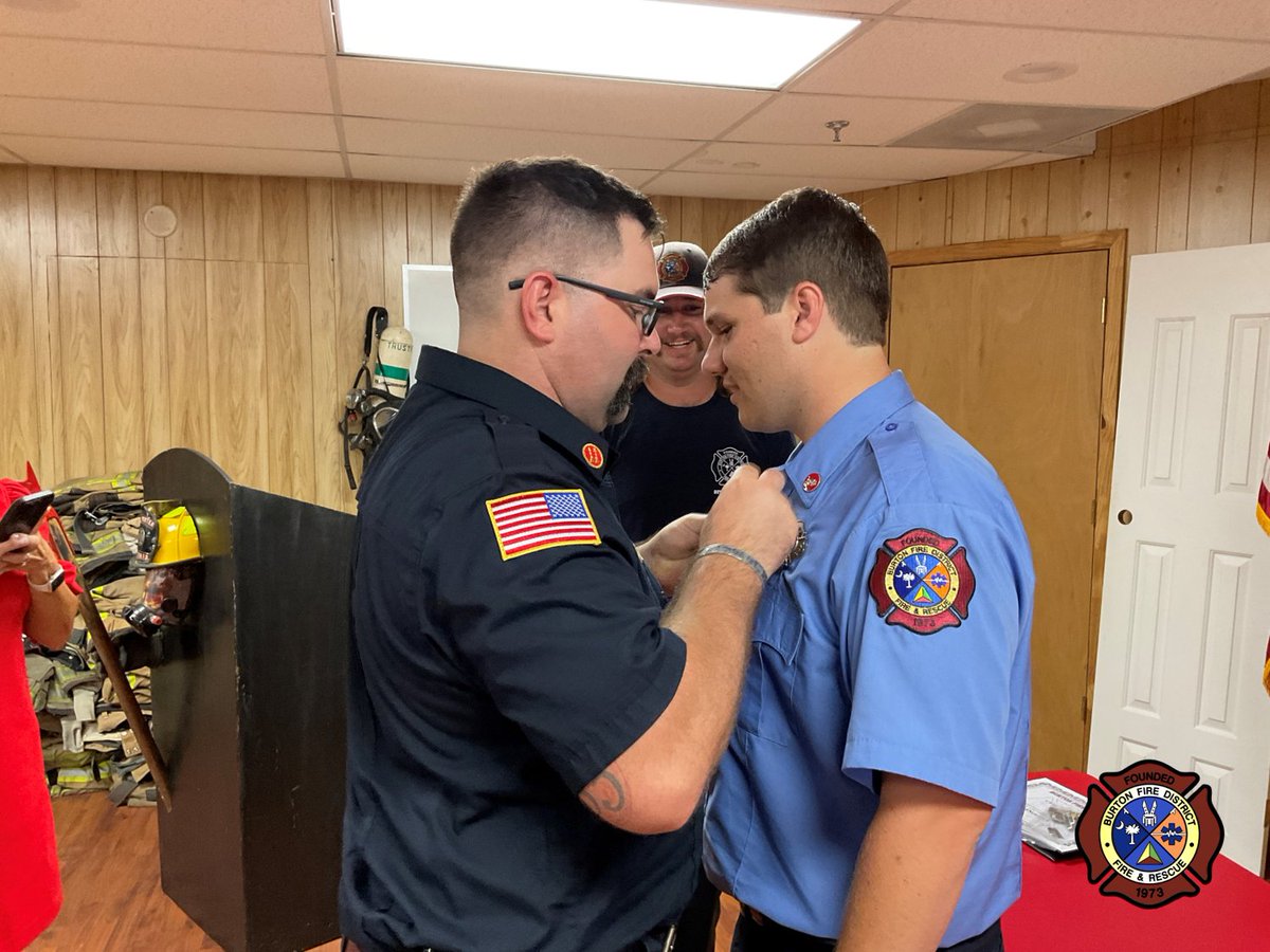 #BurtonFD congratulates newly promoted Engineer/EMT Carson Poston to his current rank. Eng Poston's mother, fathers, fiancé, &amp; shift all took part in pinning his new rank showing how our home families &amp; our firefighting families become one.