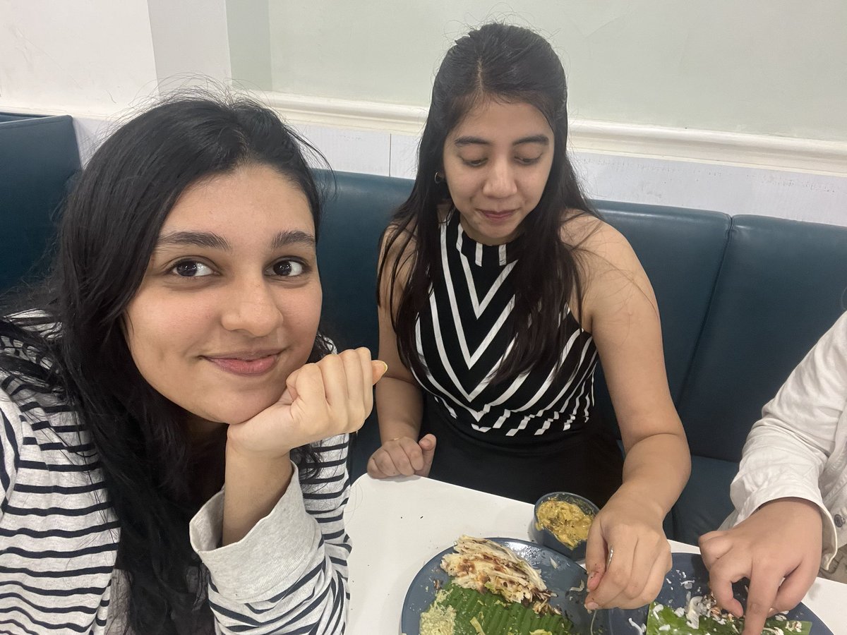 keylimepie2000's tweet image. Best fren reveal.
After screaming South Indian food 100 times after she’s landed, a very happy Sejal is eating South Indian food.