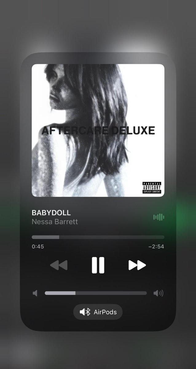 whiteswann11's tweet image. On repeat