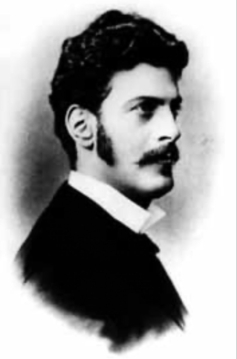 CALDirector's tweet image. Todo cuanto vemos, podría ser también distinto. Wittgenstein (Trac 5, 364)