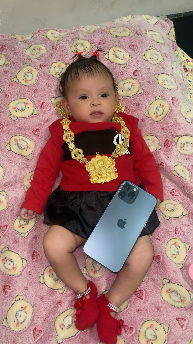 AhDriih's tweet photo. Amor da mamãe😍 https://t.co/j9i0x6EQZf