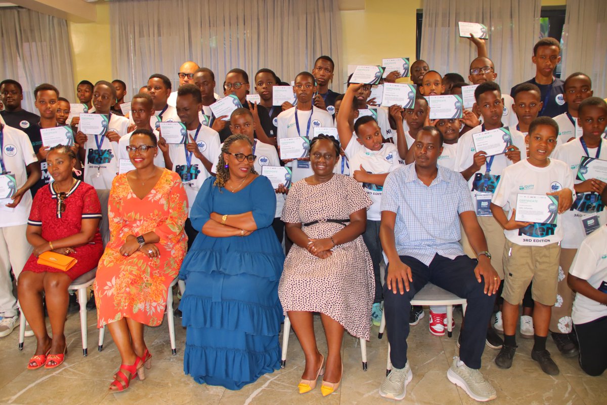 GSF_RC's tweet image. The final event of #BoysToMenCamp,we welcomed @SergeG_5,Founder of @GSF_RC,a key partner in this journey. He shared an inspiring message,encouraging boys to pursue their goals with passion,hard work,and obedience to God through honoring their parents. @EquiBridge @RwandaGender