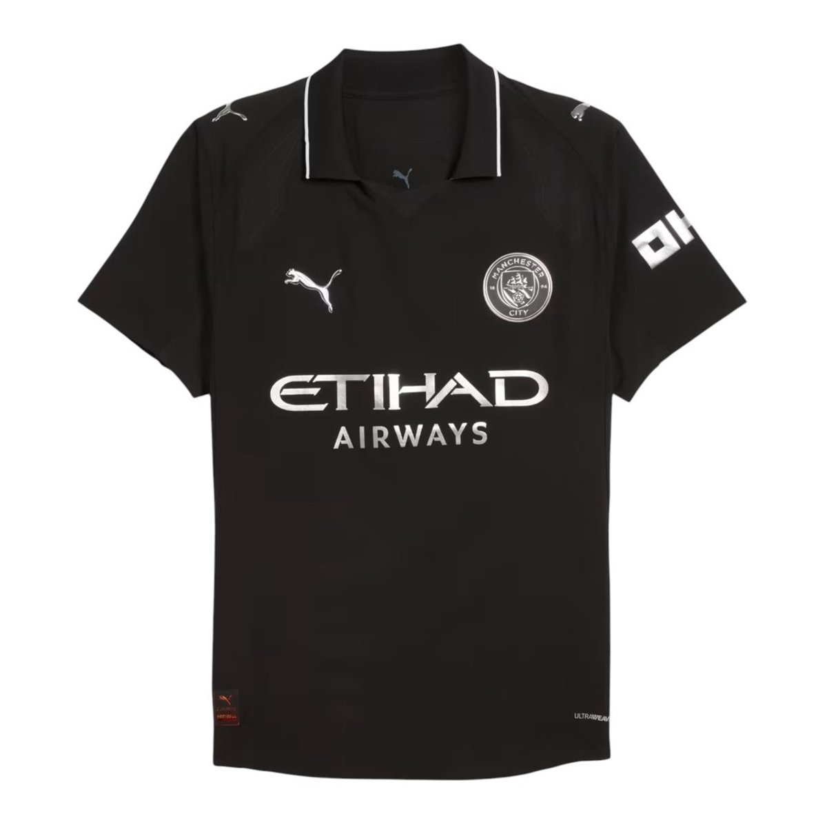 kaliInno's tweet image. So these days guys don’t even buy jerseys based on the teams they support 😂 it’s all about how fire the jersey looks and their team comes as second buy that's if the jersey is not fire, now Man city's away jersey is fire simple n cool to rock on weekend.
