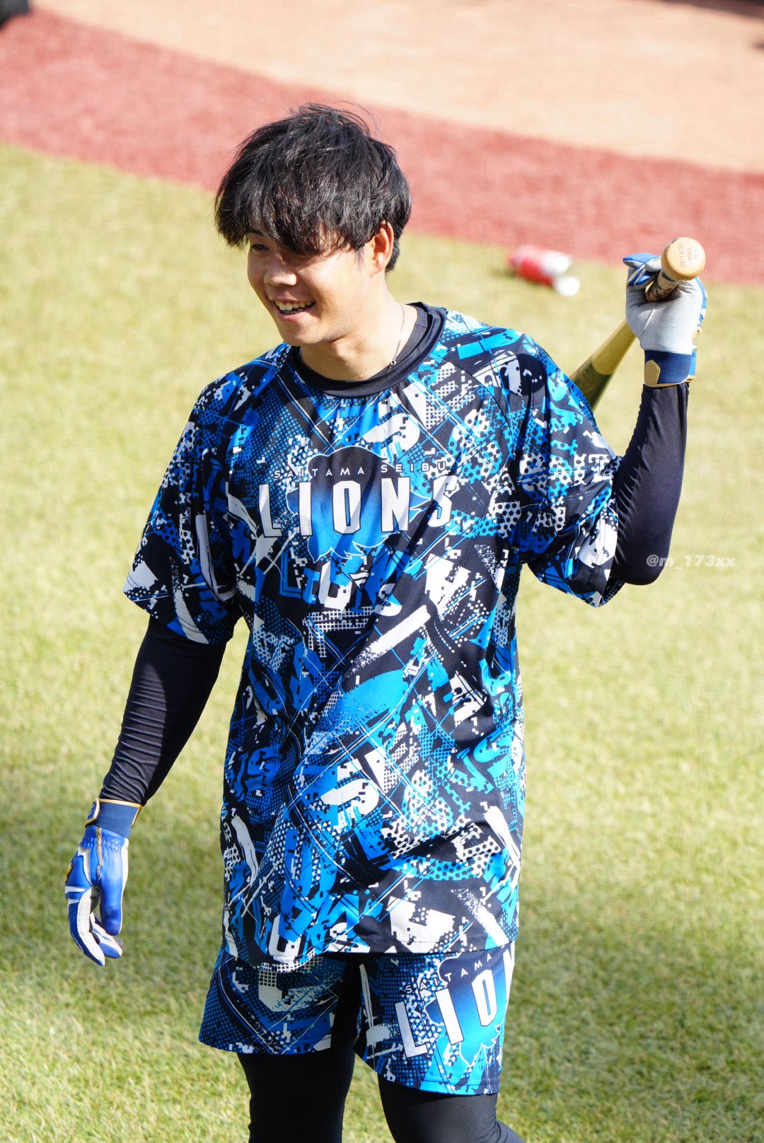 巨人松原聖弥選手ユニフォーム 巨人・松原聖弥 西武へ電撃トレード ファン「ついに来てしまった
