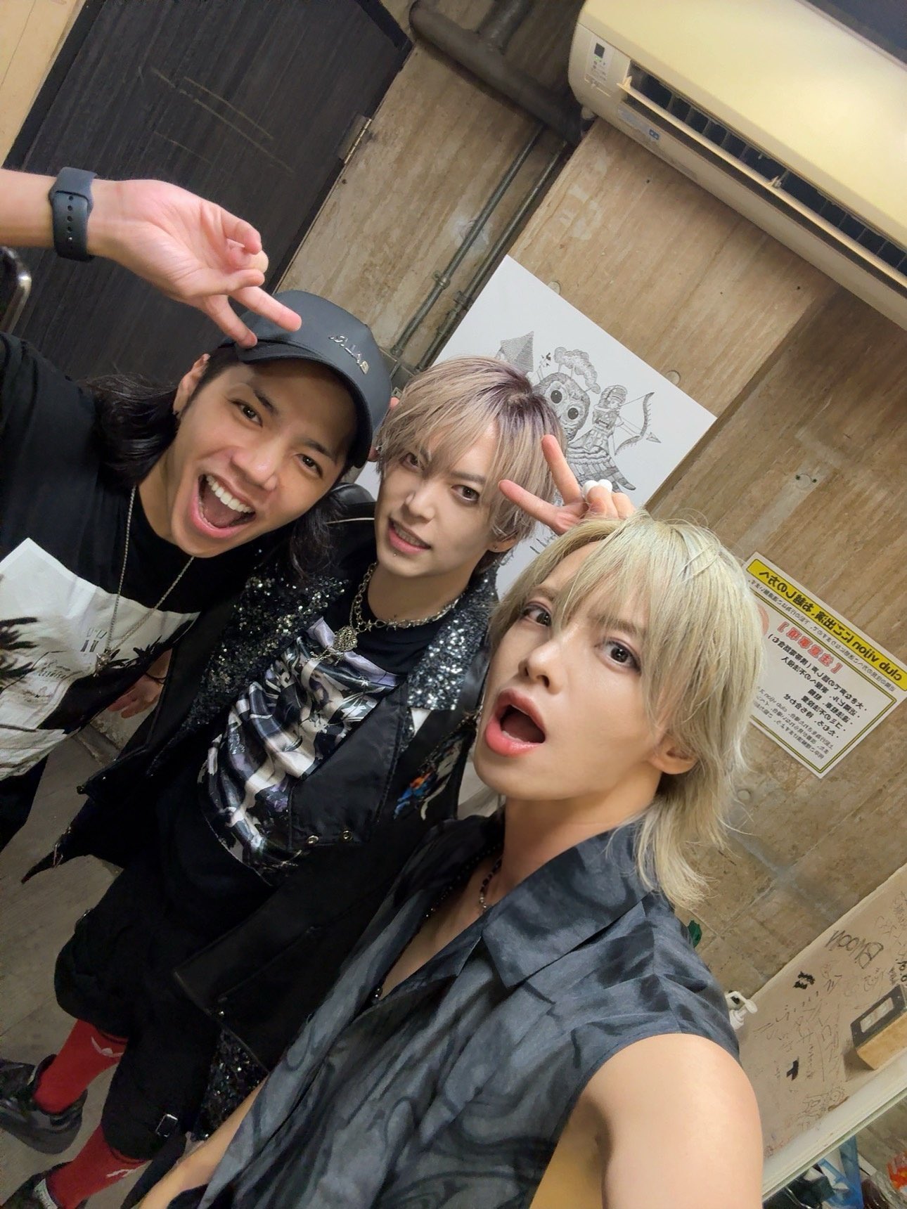 アイドル Boss THE MOMENT_in Tokyo BossNoeul HIROTO 8/26弦奏02 ・8/30納涼祭🧊ALICE NINE.🧊 on X: 