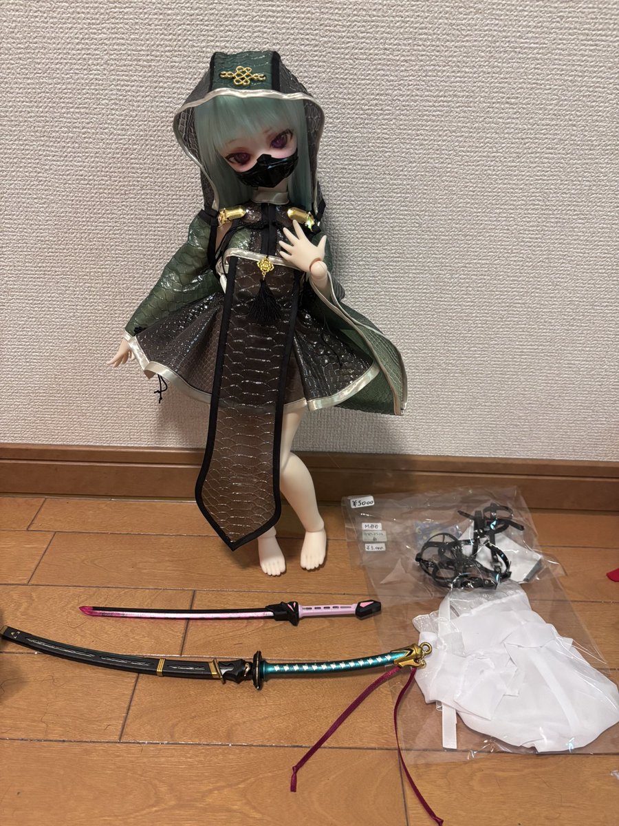 Agitator_7306's tweet image. 今回の戦利品〜ʅ(❛ω❜)ʃ
一部開封しちゃってるのでそのままいきます。
気になってたのはしっかり買えたので大勝利!と言っても過言ではない…多分(