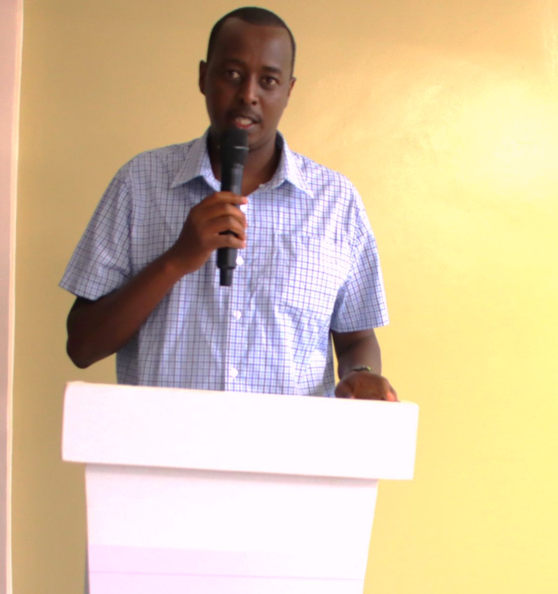 GSF_RC's tweet image. The final event of #BoysToMenCamp,we welcomed @SergeG_5,Founder of @GSF_RC,a key partner in this journey. He shared an inspiring message,encouraging boys to pursue their goals with passion,hard work,and obedience to God through honoring their parents. @EquiBridge @RwandaGender