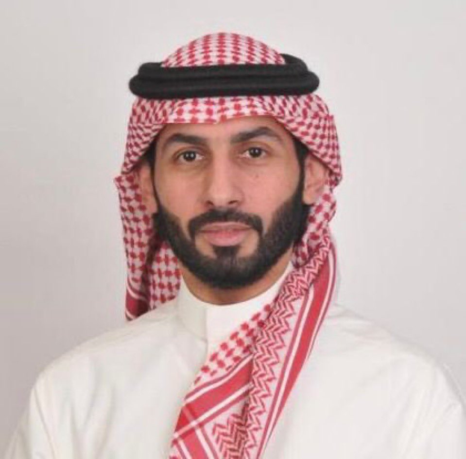 ALMNBHER's tweet image. لماذا لايعلن رسمياً عن طريق حساب شركة النادي #الاهلي بموجب قرار رسمي من اعضاء مجلس الشركة ان (كتبي وبارباع) هم من يتولوا أمور المفاوضات والتوقيع مع الاعبين المحليين والاجانب ليش يعملوا في الظل ولايرغبوا بظهور اسمائهم للجمهور!!!