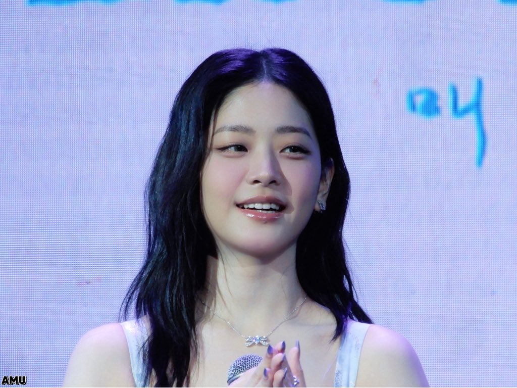 amu01888's tweet image. 250727
Chung Subin Wuhan FM
๊ณต์ฃผ๋ ๊ฐ์๊ธฐ ์ธ๊ฐ ์ธ์์ ๊ฐ๋ฆผํ์
จ๋ค
@chungsubin47
#์ ์๋น #subin #ChungSubin #้ญๅๅฝฌ