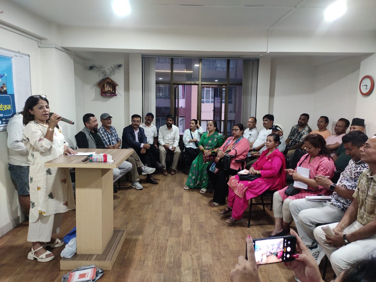 Himalayabiraj's tweet image. आज रास्वपा "पार्टी सदस्य सशक्तिकरण कार्यक्रम" अन्तर्गत काठमाडौं महानगरपालिका–२२ वडा समिति सशक्तिकरण उत्साहजनक रूपमा सम्पन्न भएको छ।
आयोजक कामनपा २२ लाई हार्दिक बधाई, सहभागी र नेतृत्वको सक्रिय उपस्थितिका लागि हार्दिक धन्यवाद। 🙏
@party_swatantra