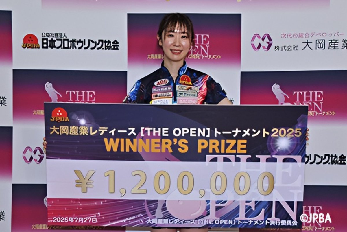 大岡産業レディースTHE OPENトーナメントにおきまして、10勝目をあげさせていただくことができました😭😭😭
ご声援本当にありがとうございました🙇🏻‍♀️
ぽんちゃんとの優勝決定戦、パーク対決で本当に嬉しかった😭💗

これで10勝目。準永久シード。
何だか実感が湧きませんが、まだまだ頑張ります！