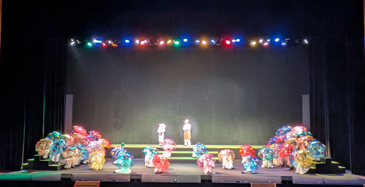 HiroKick629's tweet image. 無事に千秋楽を迎えました。キャスト・スタッフの皆さんお疲れ様でした。ご来場下さいました沢山の皆々様、本当にありがとうございました。

さよならは言わないよ。

#かわさき演劇まつり
#川崎のチト