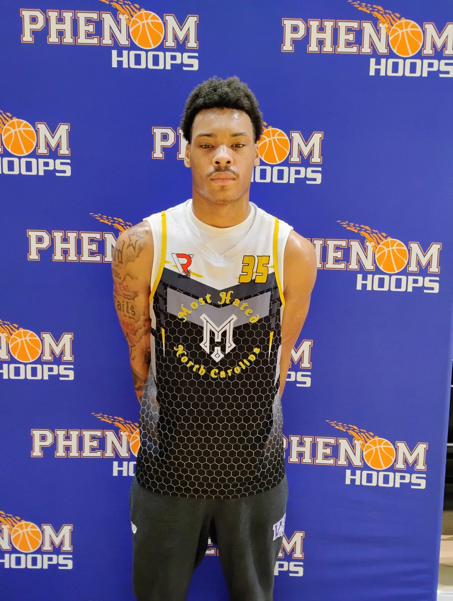 Final score from Rock Hill, in 17U action Most Hated survived a close one with Triple Threat 82-76. Bradley Floyd (WS Christian) poured in 39 points for the victors.  Amari Melton (Forest Hills) paced Triple Threat with 21. 
#PHLFinals