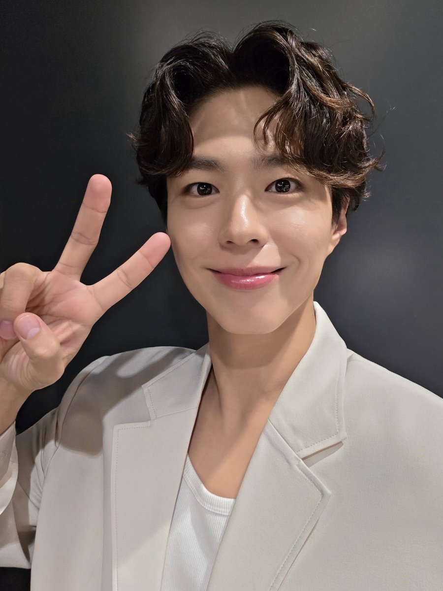 mukzzangbii's tweet image. 여기가 백상인지 청룡인지 모르겟다고
ㄴ 박보검 팬미팅이십니다