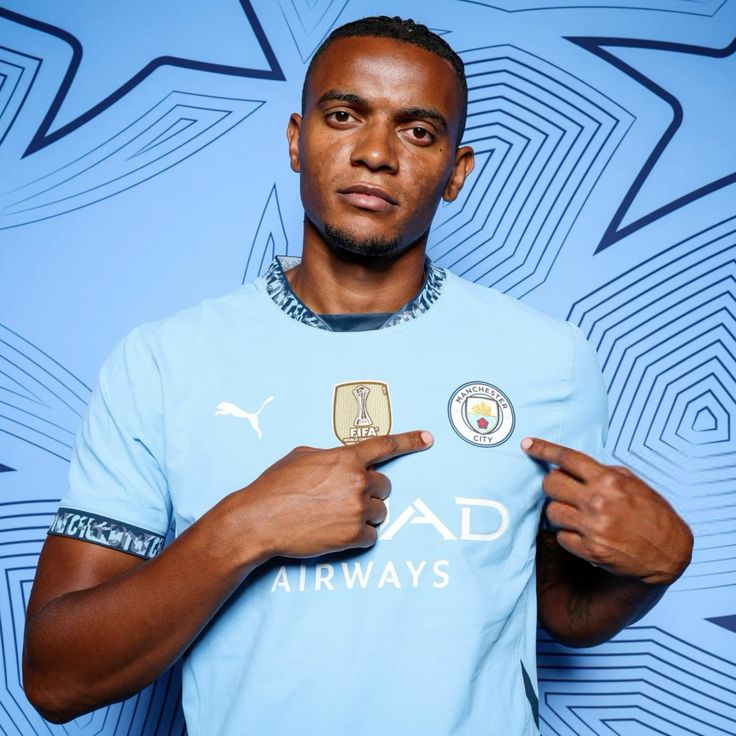 randomnickqq's tweet image. 🚨Fenerbahçe Diego Carlos ve ve Djiku satışlarından açılacak bütçe ile Manuel Akanji transferini yapmak istiyor.