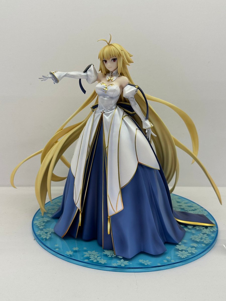 figureandhobby's tweet image. アニプレックス
Fate/Grand Order
ムーンキャンサー/アーキタイプ:アース
1/7スケールフィギュア
発売中
j-hobby.net/ami/1386223.ht…
#WF2025S