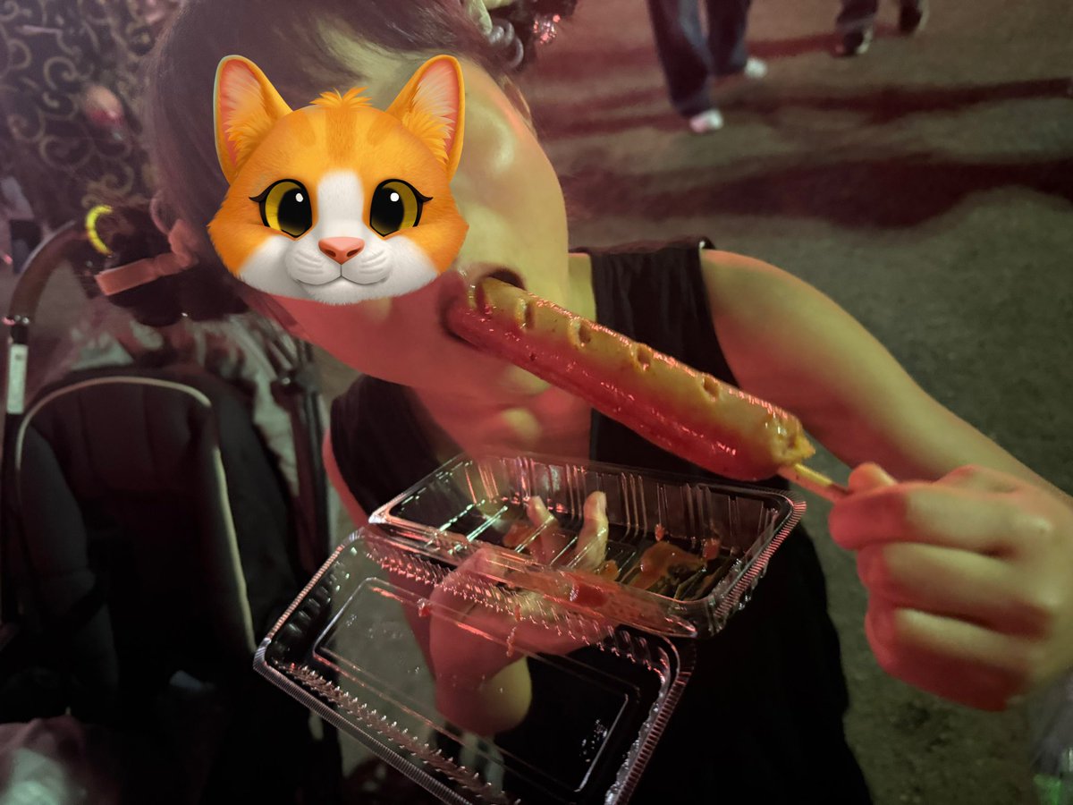 sea_riry's tweet image. .
.
今日はお祭り 🏮
.
小さいお祭りだから
ボールすくいも千本引きもラムネも¥100 ♡
.
.
こういうお祭りがいいね𓂃 🍧 𓈒𓏸︎︎︎︎
.
.