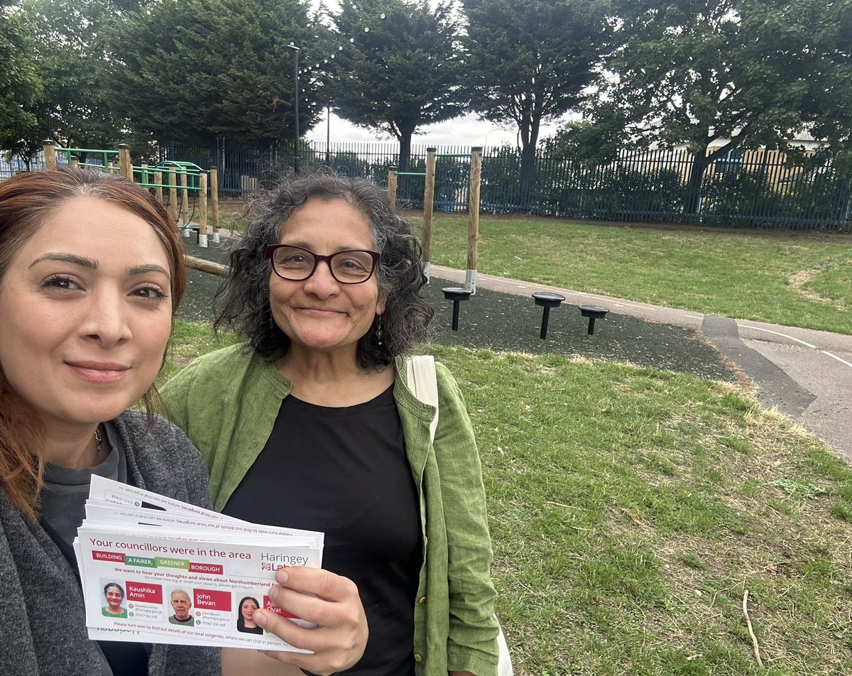 ajdao's tweet image. Great canvassing session around Rothbury Walk &amp;amp; Northumberland Grove today—picked up casework and highlighted the key work we’ve done on the estate, from tackling ASB through closure orders to improving the area with the Somerford Grove play area. 

@HaringeyLabour 🌹