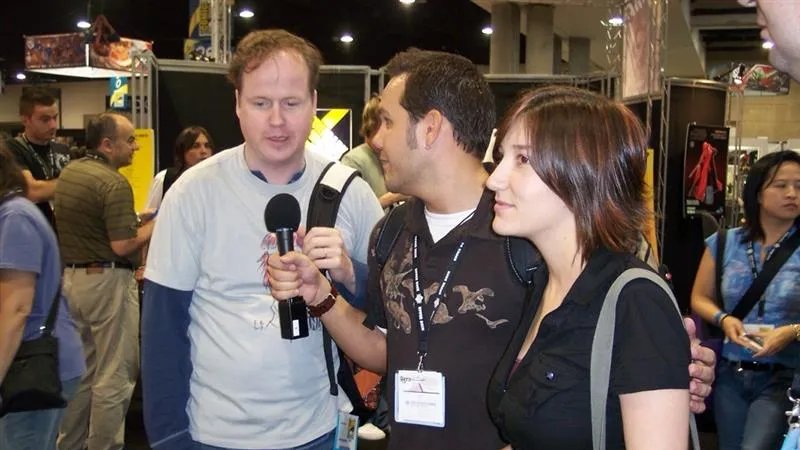 SpfanPodcast's tweet photo. It's the last day of SDCC! @DSTLRY_Media's @chipmosher, @AbramsComicArts's @Jacq_Cohen and Lifeline Comics' @ComicUno reflect on decades of fandom, behind-the-scenes chaos, and the joy of simply walking the floor at SDCC. 

https://t.co/aRiuMKQ7Dh https://t.co/4v3XOSItBQ