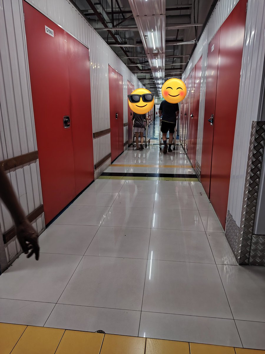 emtvancargo's tweet image. 27 June 2025 – Part 2
Efficient, careful, respectful handling of personal items.
Client happy.
I’m flexible &amp;amp; reliable for last-minute jobs 🙌
Need help with moving or storage transfer? Just DM.

#NightDelivery #ExpatSupport #StorageHelp #VanService