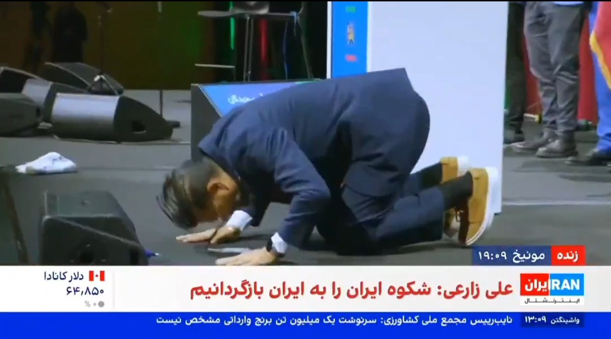 mijniran's tweet image. انصافا برای پیروان حکومت اسلامی میشه یه دلیل برای این حرکات پیدا کرد ولی برای کسایی میگن آتئیست هستن و طرفدار حکومت سکولار خیلی سخته توجیه بیاری. هر چند فکر کنم همش به همون فرهنگ چاپلوسی ایرانی بر میگرده