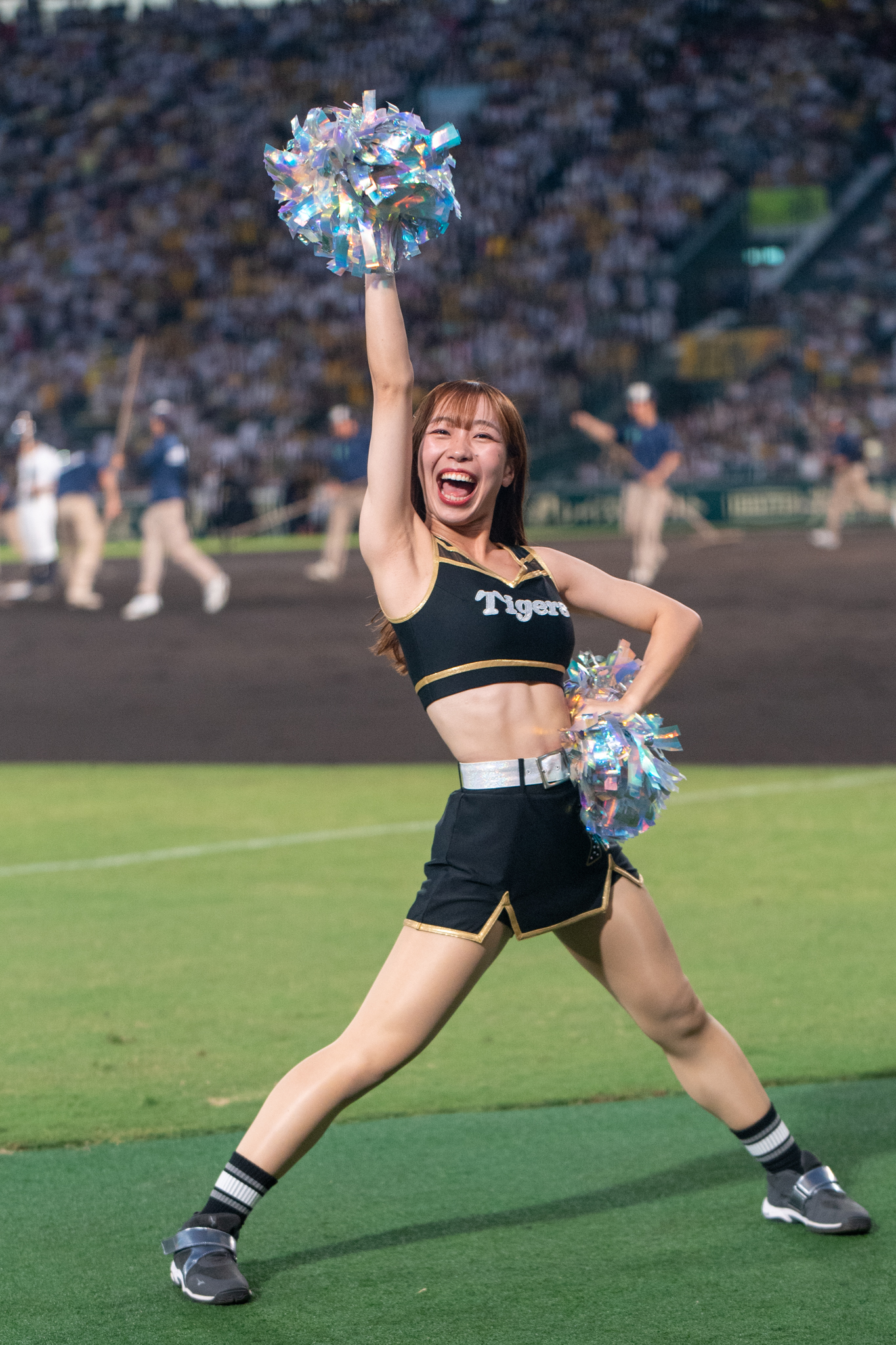 美品　タイガースアカデミーチア　Sサイズ 阪神チアリーダーのタイガースガールズ、初のワンピース型