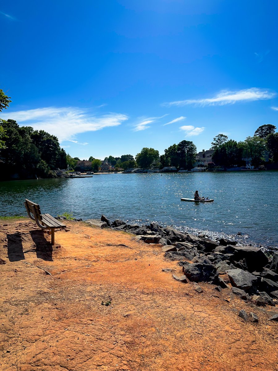jahan_asante's tweet image. A sunday well spent 
  brings a week of content
     good morning 🩵
