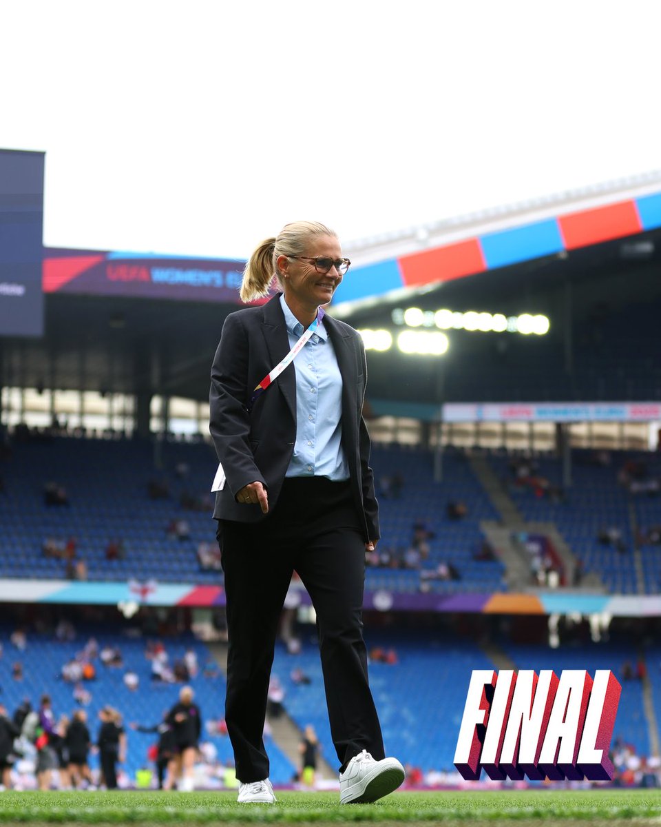 Checking in for the #WEURO2025 final! 👋
