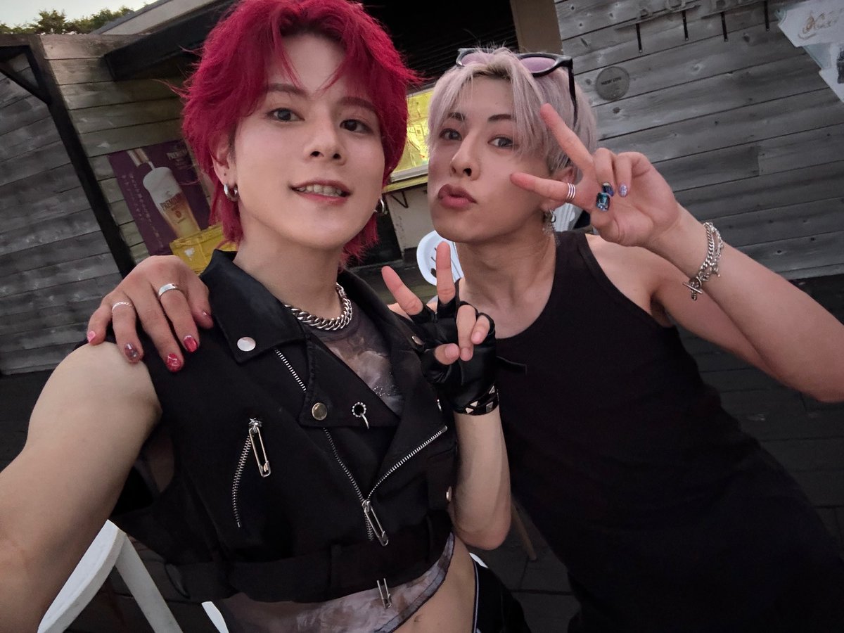 今日のハイライト
ふみやくん!😈💙

#SurviveFES
#OWV #佐野文哉
#ENJIN #Arik #福地正
#PRODUCE101JAPAN