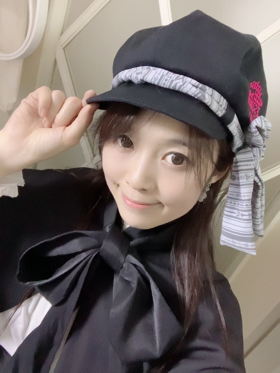 mew_mofmof's tweet image. 自我→女装→男装。言うまでもなく重加工済み。

メイクスキルが全く無いのがダダ漏れですね！(逃)

 #自我からコスプレイヤーへ