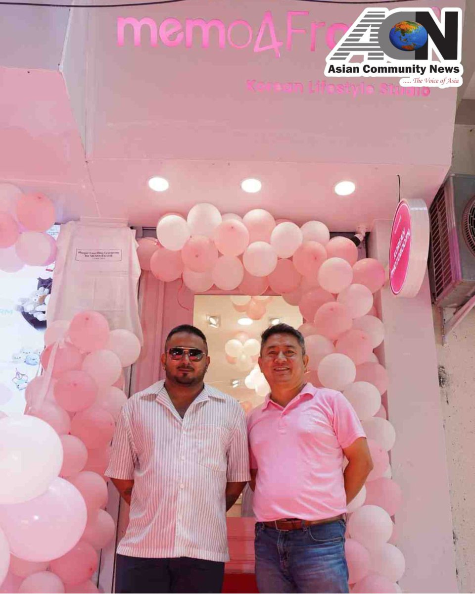 skahuja13's tweet image. ๐ฐ๐ท๐ K-Culture Comes to Life in Delhi! ๐๐ฎ๐ณ
Say annyeong ๐ to the most aesthetic Korean photo booth in India โ MEMO4FRAME!
โจ Print memories. Feel Korea. Live the vibe.
๐ Now Open โ Be part of the K-wave today!
#NowOpen #MEMO4FRAME
Read more ๐๐ป
asiancommunitynews.com/touch-taste-feโฆ