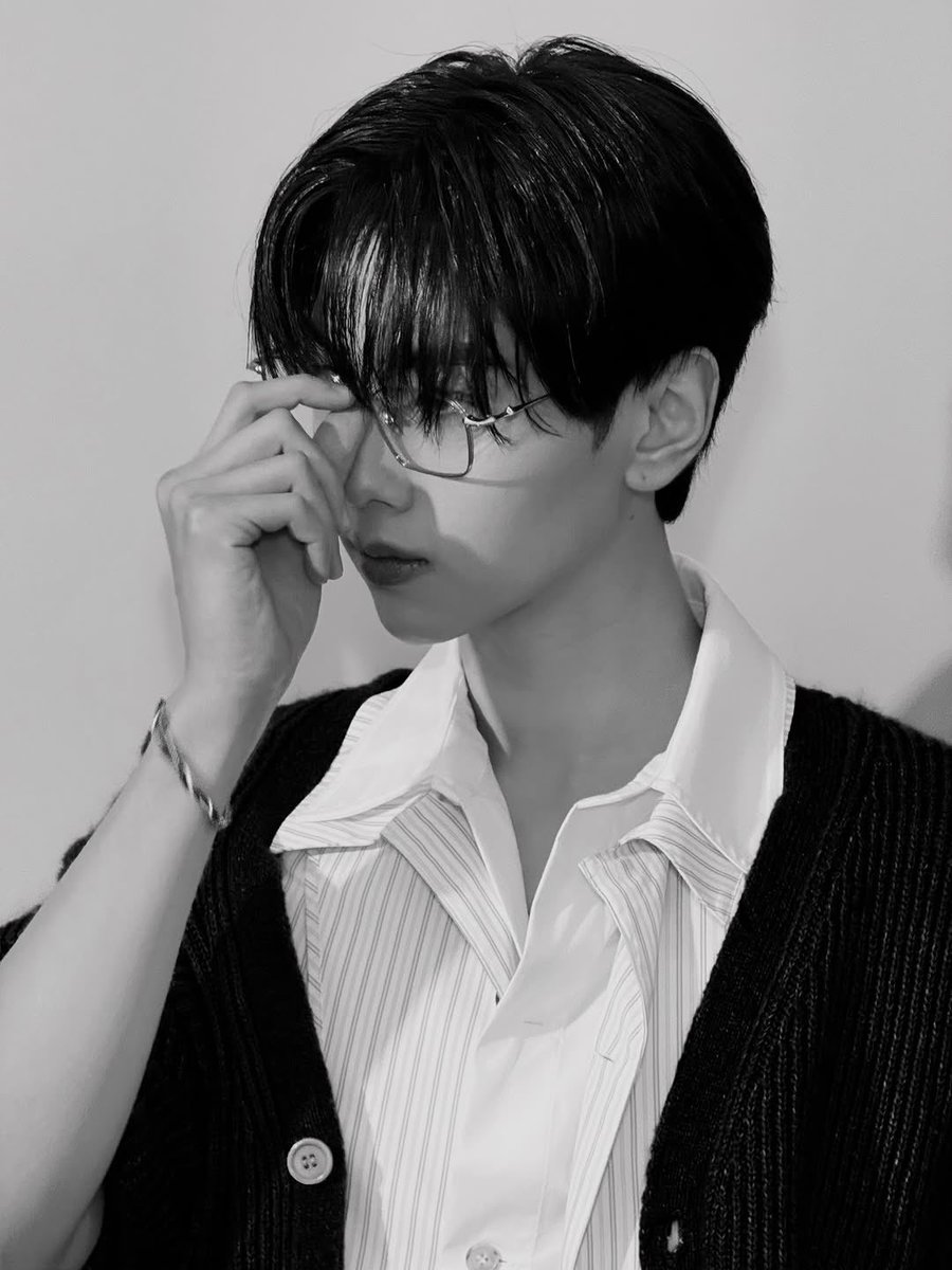 ssss_connie's tweet image. 🥵
#จุงอาเชน #JoongArchen
#dunknatachai #JoongDunk #จุงอา #GMMTVMUSICONXJAPAN2025D2
#MILOMMMxDUNK
Nerdlicious Code-licious
