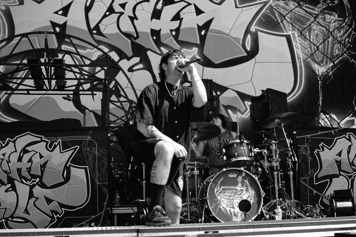 HowWeAreupdates's tweet image. Photographed @AlphaWolfCVLT and @DarkDivineMusic at @JBTConcerts in Wantagh, NY on 7•20•25
See more photos here - tinyurl.com/47ucmaas

📷: @TheAndyJimenez