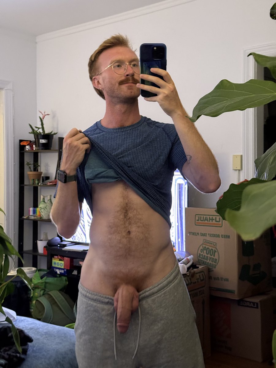 LanceWoodsXXX's tweet photo. This is his usual size 😵‍💫 https://t.co/tbbSqVwwBc