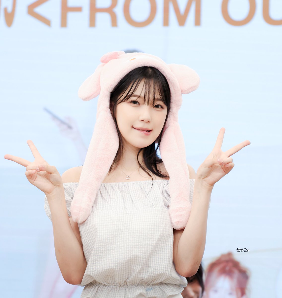 250727 헬로라이브 팬사인회 백지헌 1p

#프로미스나인 #백지헌 #fromis_9 #BaakJiheon