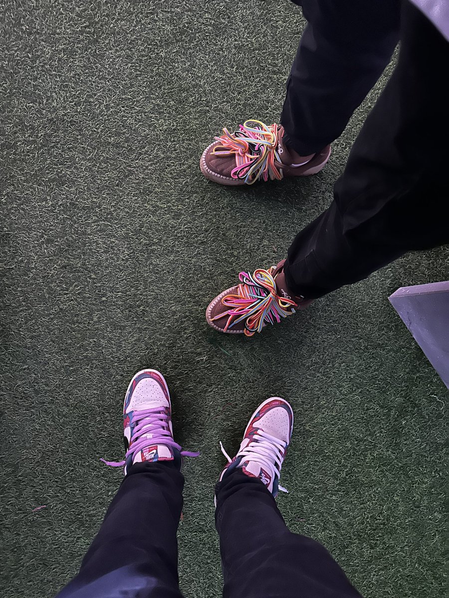 Fadda Chin (@juntao868) on Twitter photo If yuh had to walk thru the mud after <a href="/SpirittMas/">Spirit MAS</a> band launch las night I’ll give yuh 10% off yuh total cleaning. MUST show proof that at least one of your pairs is what you wore last night
#ChinCustoms If yuh had to walk thru the mud after <a href="/SpirittMas/">Spirit MAS</a> band launch las night I’ll give yuh 10% off yuh total cleaning. MUST show proof that at least one of your pairs is what you wore last night
#ChinCustoms