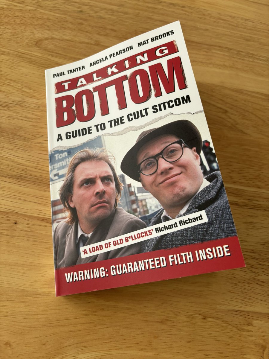 BottomStuff's tweet image. So good to get your feet up isn&apos;t it? Good for the soul though a bit reading. 
Where was I? Ah yes. Chapter One, sentence three. Here we go again. Where&apos;s the dictionary? I&apos;ll never find out who did it at this rate. Lucky enough to find out what is was they did.
@talkingbottom