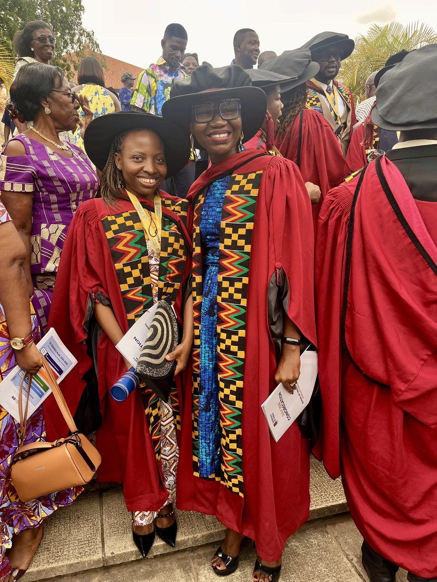 Lily Paemka (@lily_paemka) on Twitter photo βΈ»
My Lab <a href="/PaemkaL/">Paemka_lab</a> proudly celebrates Dr. <a href="/DjomkamZune/">Djomkam Zune Alexandra Lindsey</a> our 2nd PhD graduate! π
Her PhD from UG explored the DNA methylome of prostate cancer in Ghanaian men & novel links to schistosome infections β a first in this area.
#UGCongregation #UGClassOf2025 #epigenetics. βΈ»
My Lab <a href="/PaemkaL/">Paemka_lab</a> proudly celebrates Dr. <a href="/DjomkamZune/">Djomkam Zune Alexandra Lindsey</a> our 2nd PhD graduate! π
Her PhD from UG explored the DNA methylome of prostate cancer in Ghanaian men & novel links to schistosome infections β a first in this area.
#UGCongregation #UGClassOf2025 #epigenetics.