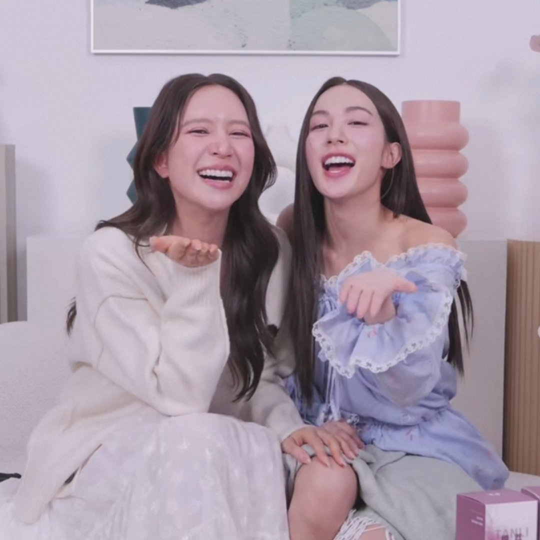enjoyjuner_'s tweet image. Their happy faces are my favorite view 🥹🫶
#EnjoyJune #enjoyyotdr #Junenannirin