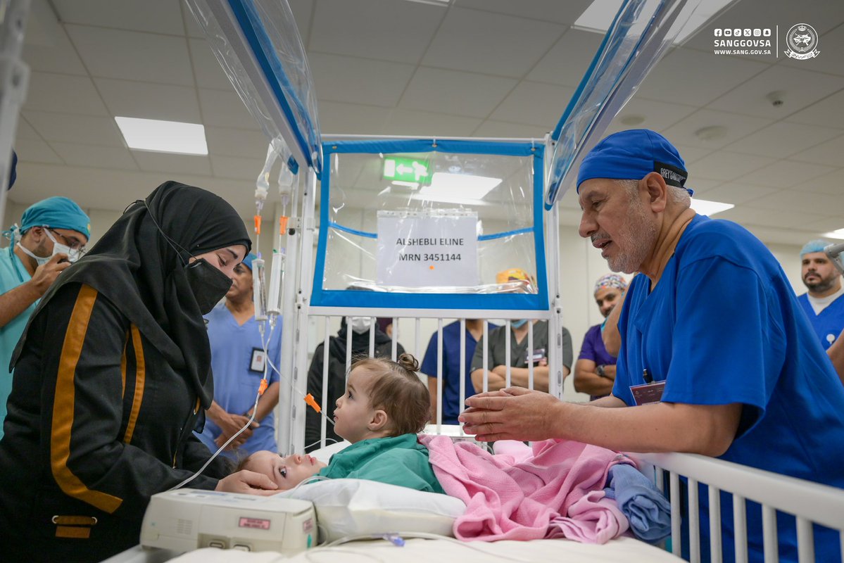 sanggovsa's tweet image. &quot;سيلين وإلين&quot;
اتصالٌ بالروح، وانفصالٌ بالجسد لحياة قادمة.

#التوأم_السيامي_السوري 
#وزارة_الحرس_الوطني
