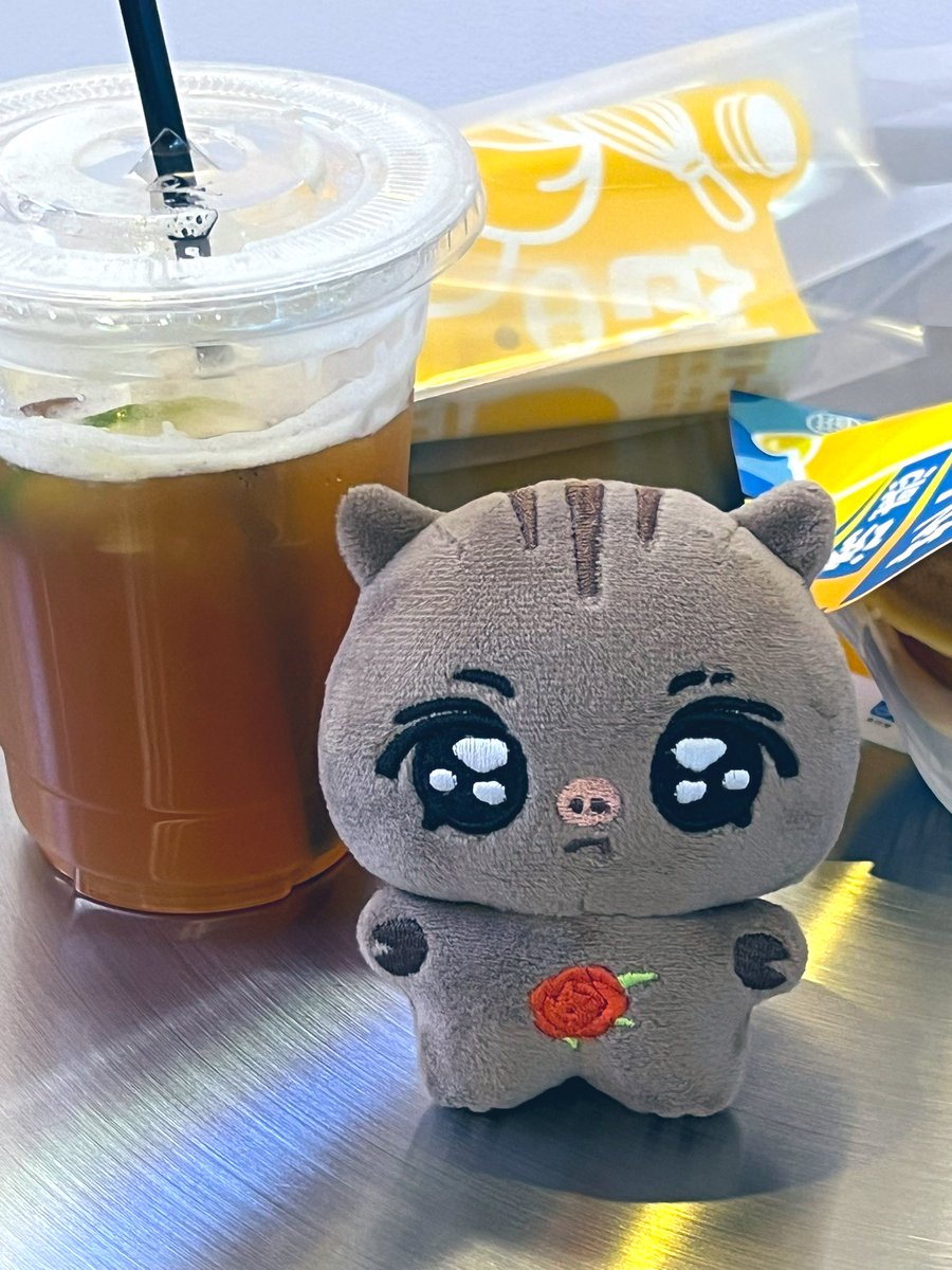 Nikiii_nn's tweet image. 성숙한 돼지로서🐗
내 꼬리는 나를 지탱할 수 있어 (이런 효과가 있을 줄은 생각도 못했어, 그래서 발견했을 때 많이 웃었어ㅋㅋㅋㅋㅋㅋ)
@aodtnMS #1995청춘레포트