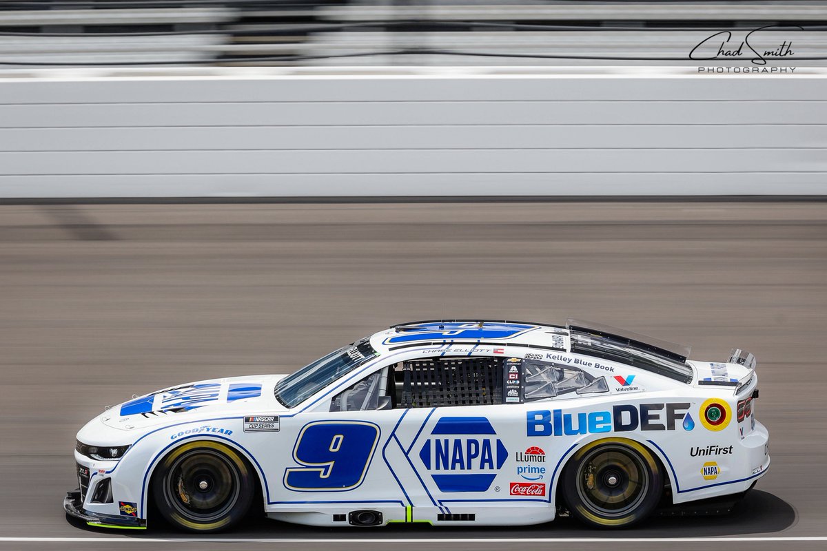 Chad200's tweet image. Who kisses the bricks @IMS later today?
🧱 Hoosier on Pole?
🧱 Betting favorite?
🧱 Dark Horse?
$1 million going to Ty Gibbs/Dillon as well.
#NASCAR #Brickyard400