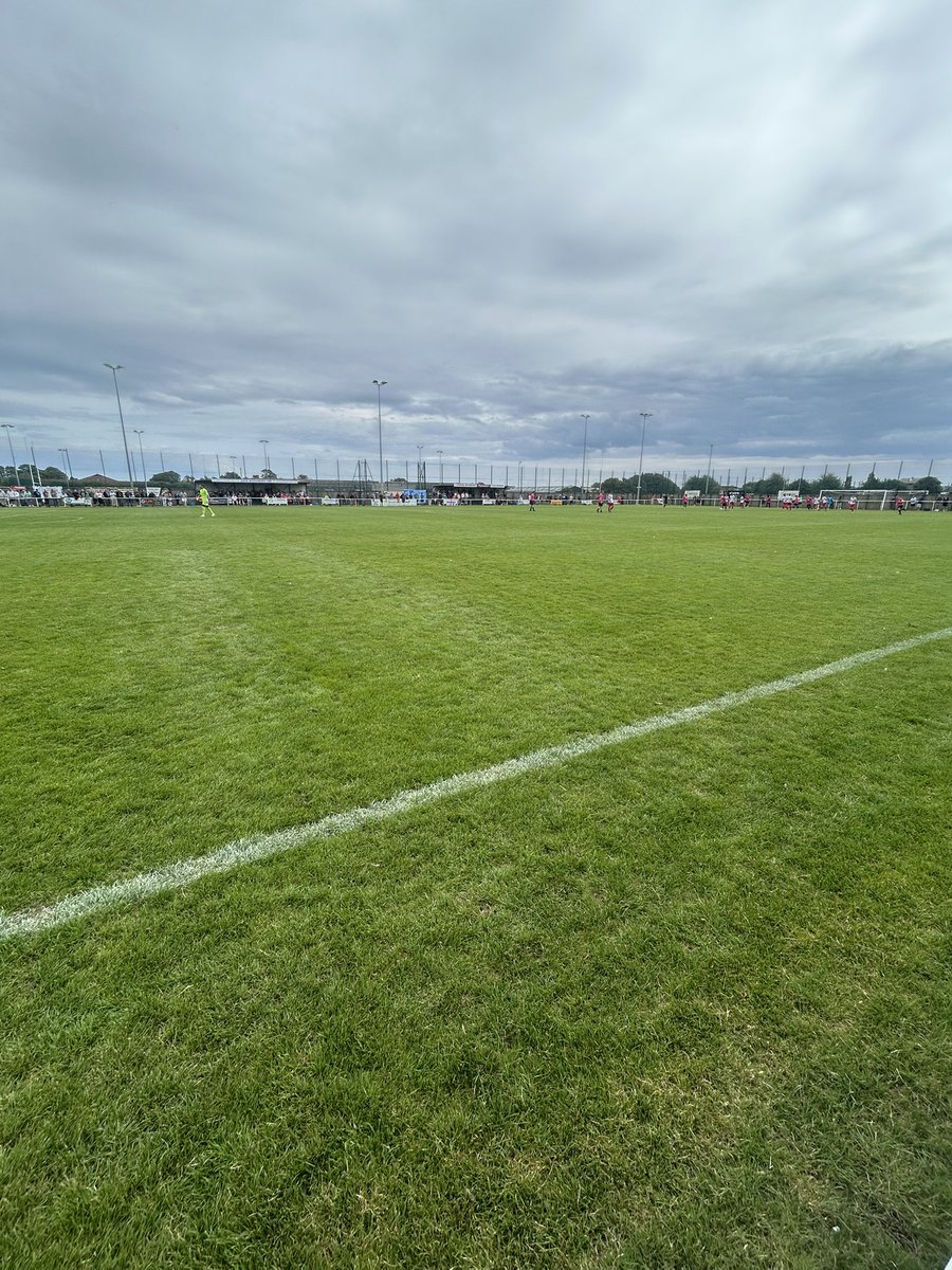 MLS Groundhoppers (@ggroundhoppers) on Twitter photo Game 29 of 2025:
27/07/25 - 12:00
<a href="/skegnesstownfc/">Skegness Town FC</a> 3-5 <a href="/NewarkTownFC/">Newark Town FC</a>
📍The MKM Stadium
🏆UCL Premier Division North
💷£7
This game had everything, goals, saves, tackles and a red card! Great start to the season for Newark!
#NonLeague Game 29 of 2025:
27/07/25 - 12:00
<a href="/skegnesstownfc/">Skegness Town FC</a> 3-5 <a href="/NewarkTownFC/">Newark Town FC</a>
📍The MKM Stadium
🏆UCL Premier Division North
💷£7
This game had everything, goals, saves, tackles and a red card! Great start to the season for Newark!
#NonLeague