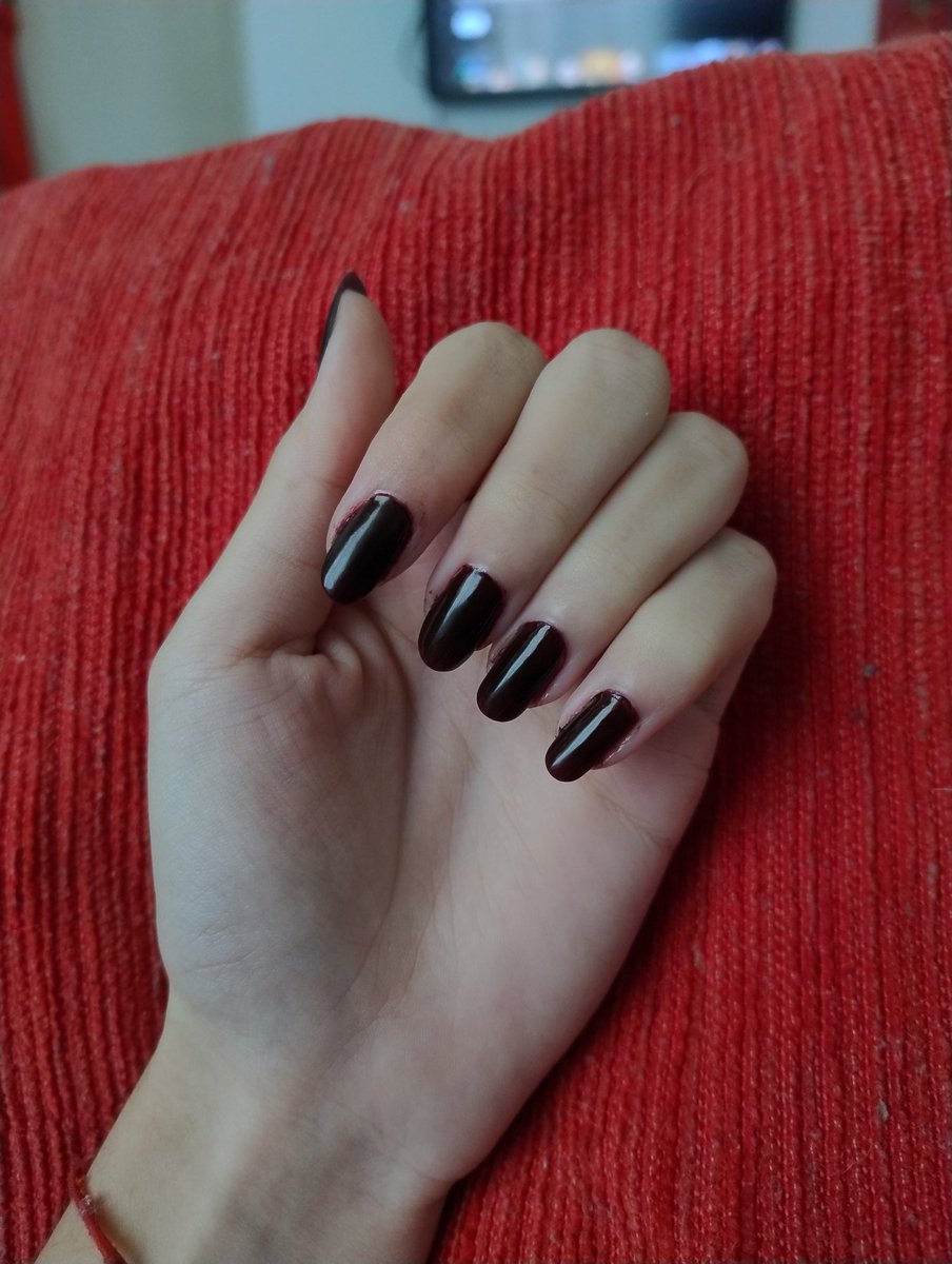 winterluh's tweet image. unhas da semana, moots 🤎